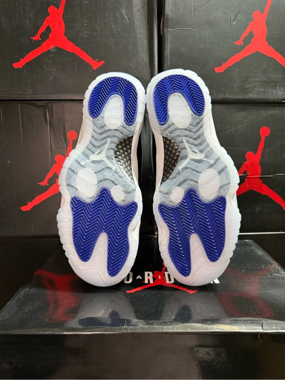 Jordan 11 Retro Concord Men's Retro Low - White/Black